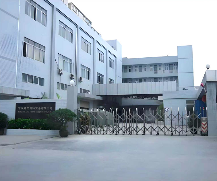 Về chúng tôi